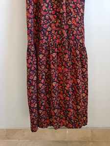 ชุดเดรสยาวผ้าไหมทำมือสำหรับผู้หญิง คอวี แขนกุด สไตล์โบฮีเมียน ยั่งยืน ใช้ได้ในช่วงฤดูร้อน เหมาะสำหรับงานเฉลิมฉลองวันหยุด - Product Image 5