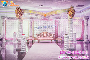 Mandap de mariage hindou inspirant, style bois, pour mariage Maharani Sydney, Mandap coronaire pour mariage indien Gujarati, Royaume-Uni - Product Image 6