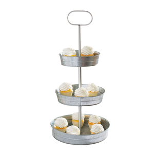 Soporte rústico de 3 niveles para pasteles, de metal galvanizado, bandeja duradera de hierro con asa de anillo dorado para postres de bodas y fiestas. - Product Image 3