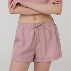 Shorts amples pour femmes printemps-été, doublure en coton, nylon à mémoire de forme, pantalon décontracté à jambes larges, taille élastique avec cordon de serrage - Product Image 1