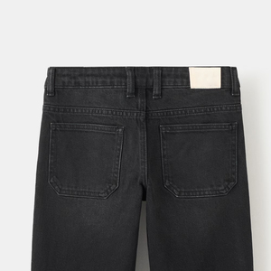 Pantalons pour enfants en tissu doux et élégant avec un design tendance et une couleur unie / Service OEM Vêtements décontractés à la mode pour les acheteurs en gros - Product Image 5