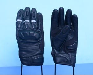 Gants de moto en cuir noir en gros avec protection des articulations, ventilés toutes saisons, compatibles écran tactile - Product Image 1