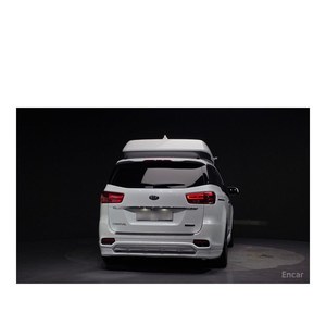 2019 para Kia Carnival High Limousine de 9 plazas, cámara trasera, transmisión automática, emisiones Euro V, diésel, asientos de cuero, volante a la izquierda - Product Image 4