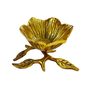 Eco-Friendly Durable Metal Leaf Shape Serving Tray for Home Hotel & Restaurants-Luxurious <b>Table</b> <b>Top</b> <b>Decor</b> - Product Image 3
