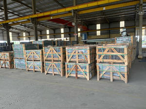 Pavés extérieurs de dalles de pierre de basalte noires pour le plancher de garage d'allée de jardin-Conception moderne écologique durable - Product Image 4