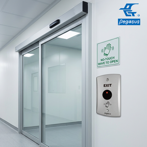 Ouvre-porte infrarouge sans contact Pegasus avec bouton de sortie - Product Image 1