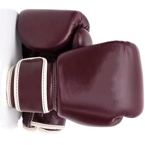 Guantes de Boxeo Personalizados de Cuero Vacuno Genuino, Guantes de Sparring con Logotipo OEM y Empaque para Boxeo, Kickboxing, MMA, Fitness y Gimnasio - Product Image 3
