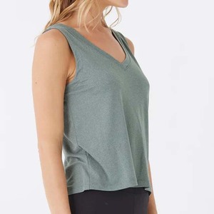 Camiseta sin mangas de punto liso para mujer, cuello en V, holgada, transpirable, de secado rápido, ecológica, informal, OEM, personalizable - Product Image 4