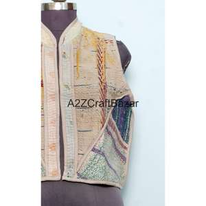 Chaqueta Acolchada 100% Algodón Hecha a Mano por A2ZCraftBazar, Diseño Floral Vintage, Tela Transpirable, Botones Forrados, Mangas Medias - Todo - Product Image 2