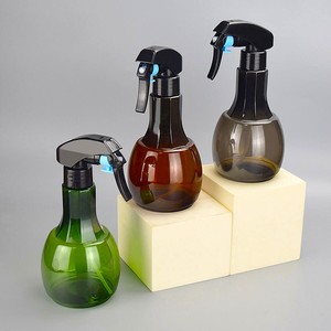 Professional 400ml Eco-Friendly Plastic Fine Mist Spray Bottle – Refillable Barber Hair Salon Water Sprayer for Hair Styling - Product Image 6