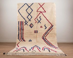 Tapis marocain en laine noué à la main, design brodé de style indien, tapis persan lavable pour intérieur et extérieur par ITHL - Product Image 2