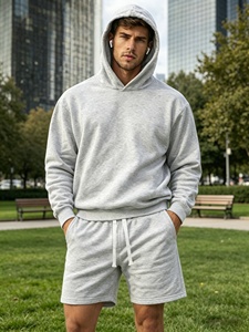 Ensemble de sweat-shirt à capuche gris pour homme, ensemble décontracté en tissu molletonné uni, short assorti, tenue de printemps, tissu doux et confortable - Product Image 2