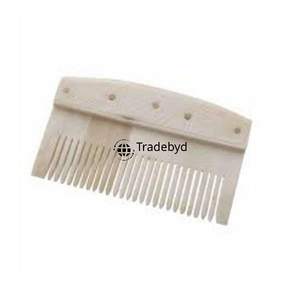 หวีผมหรูหรา Tradebyd ทำจากกระดูก ทำด้วยมือ ช่วยสางผมไม่พันกัน ให้ผมเรียบลื่น อุปกรณ์ดูแลเส้นผมระดับพรีเมียม - Product Image 1