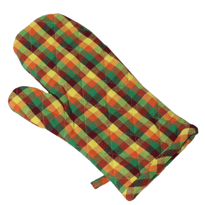 100% Cotton <b>Simple</b> and Beautiful checkered Oven Mitt for Kitchen and Oven Use Oven Mitt Manufacturer in India. - Product Image 5