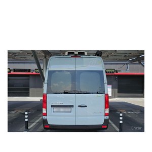 Para Hyundai Solati Campervan, octubre de 2017, 35.657 km, norma de emisiones Euro V, volante a la izquierda, caja de cambios automática, combustible diésel, trasero - Product Image 4
