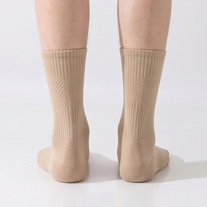 Chaussettes de sport mi-mollet pour hommes, respirantes, extensibles, haute qualité, avec logo personnalisé, compression, couche de base, amincissantes - Product Image 2
