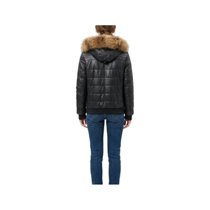Chaqueta de Invierno de Cuero Negro Acolchada para Mujer, Estilo Bomber Moderno y Lujoso J-1 - Product Image 2