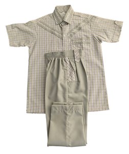 Camiseta de algodón suave peinado con hilos anillados, tejido jersey de 260 g/m², uniforme escolar con parches aplicados. - Product Image 1