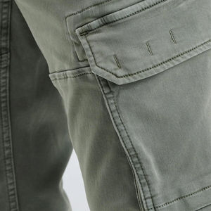 Factory Direct <b>Men</b>’s Light Olive Green <b>Cargo</b> Pants Elastic Waist <b>Lightweight</b> Multi-Pocket <b>Trousers</b> with Custom Logo - Product Image 4