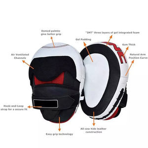 Leather <b>Focus</b> <b>Pads</b> Hot Selling Breathable Eco-Friendly for Target Boxing Training High Quality Custom Logo Design - Product Image 4