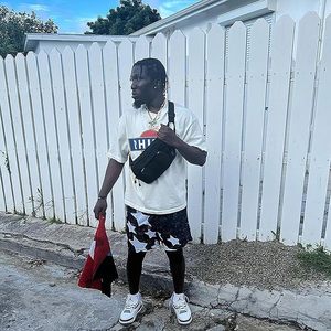 Shorts en maille pour homme avec imprimé graphique, shorts de basket-ball d'été, shorts décontractés rétro, streetwear cool, pantalon court - Product Image 2