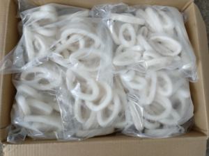 <span class=keywords><strong>P2002</strong></span> Anneaux de calmar géant surgelés, anneaux de calmar pelés - Product Image 1