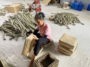 TAPIS DE SEAGRASS DE Texture Élégante Avec TAPIS DE TAPIS TISSÉ DE SEAGRASS Durable Du Vietnam Fabricant | OEM et commandes en gros Bienvenue - Product Image 5