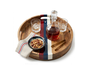 Plateau de service en bois pour la fête de l'Indépendance américaine, plateau rond en bois patriotique avec rayures rouges, blanches et bleues pour usages multiples - Product Image 5