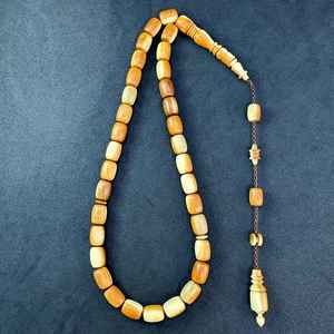 Calm Wooden Tasbih Mala, Cuentas de Oración Hechas a Mano para Mesa de Comedor - HUMAYUN WORLD CRAFTS, Diseño Tradicional Colgante - Product Image 2