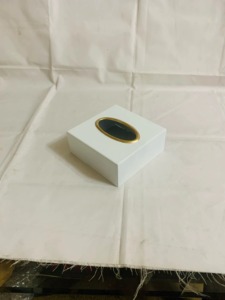 Porte-serviettes en métal polyvalent avec cadre robuste pour une utilisation pratique et bien organisée sur la table - Product Image 2