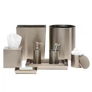 Ensemble de salle de bain moderne en métal, collection d'accessoires de bain contemporains pour la décoration de salle de bain de luxe à domicile, hôtel, resort - Product Image 1