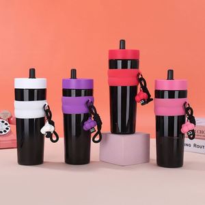 Vaso con Pajita Resistente a Altas Temperaturas, Libre de BPA, Diseño Personalizado, Botella de Agua Portátil de Plástico para Auto - Product Image 1