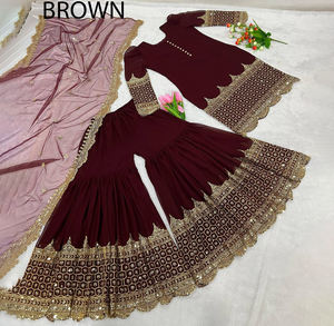 Ensemble prêt-à-porter Sharara Gharara Kurti brodé indien, tissu Georgette, vêtements ethniques pakistanais de créateur, 3 pièces. - Product Image 1