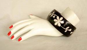 2022 New Design Handmade Bone Hand Painted Designs Elastics Fancy <b>Bracelets</b> for <b>Friend</b> s <b>Best</b> Friendship <b>Bracelet</b> and Bangles - Product Image 5