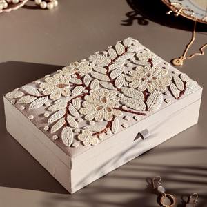 Caja de Joyería de Madera Premium Hecha a Mano, Bordada, Ecológica, Moderna y de Lujo, con Diseño Floral, de Poliéster, con Borlas y Cuentas, Elegante - Product Image 3