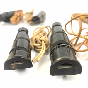 Silbato de cuerno de búfalo de alta calidad para entrenamiento de baloncesto y fútbol en puertos, a precio mayorista desde India - Product Image 1