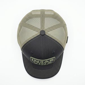 Gorra Trucker Táctica Personalizada con Parche de Goma PVC 3D, Logotipo, Malla Negra y Verde Oliva, 6 Paneles, Estructurada, Visera Curva, Cierre a Presión - Product Image 4
