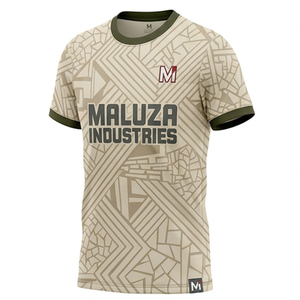 Tenue de football sublimée haute performance, maillot et short de football personnalisés avec impression intégrale, vêtements d'entraînement légers - Product Image 4