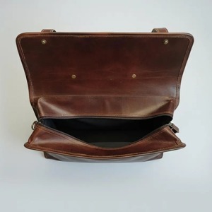 Bolso de Cuero para Portátil Más Vendido, Ligero, para el Trabajo Diario en la Oficina y Viajes, Disponible a un Precio Accesible - Product Image 3