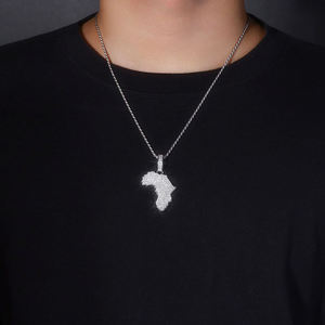 Collier pendentif carte d'Afrique plaqué rhodium pour homme avec micro-incrustations de strass en cristal, bijoux de mode hip-hop - Product Image 1