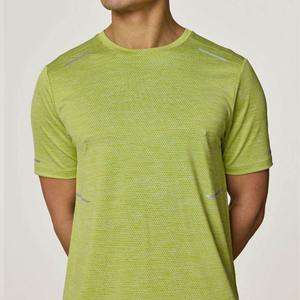 Ensemble de sport décontracté respirant pour l'été, vêtements de course à pied, jogging, ensemble athlétique, t-shirt de compression pour homme, shorts tricotés à séchage rapide pour l'entraînement - Product Image 4