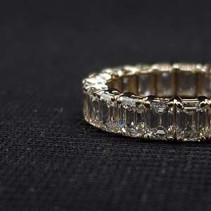 Anillo de Oro Elegante para Mujer, Diseño Minimalista y Estilizado, Joyería Ligera para Uso Diario, Idea de Regalo para Boda, Compromiso o Fiesta - Product Image 3