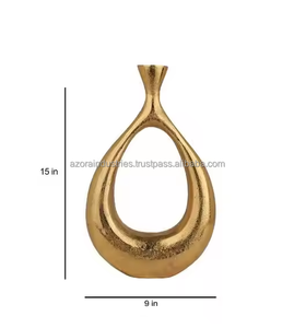 Laiton américain Design Sculpture Vase à fleurs Pot de fleur coulé pour contenir des fleurs coupées plaqué taille décor à la maison par les industries Azora - Product Image 2