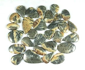พลอยไพไรต์ทรงหลังเบี้ยรูปทรงและขนาดต่างๆ สำหรับทำเครื่องประดับ - Product Image 5