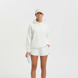 Conjunto de 2 Piezas para Mujer, Sudadera con Capucha y Pantalones Cortos de Color Sólido, Estilo Casual y Holgado - Product Image 2