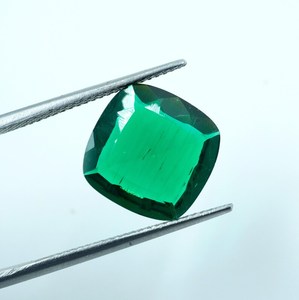 HAYAAT GEMS Esmeralda Zambiana Cultivada en Laboratorio, Corte Cojín, 4.60 Ct, Gema Facetada con Cambio de Color Natural para Joyería - Product Image 3