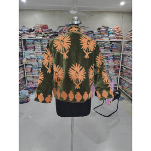 Blazer en velours pour femme, col mandarin, manches longues, motif floral brodé à la main, style ethnique automnal, cadeau pour elle - Product Image 6