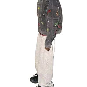 Pantalones Deportivos Anchos y Holgados con Lavado Ácido y Estilo Desgastado Personalizados para Hombre - Product Image 4