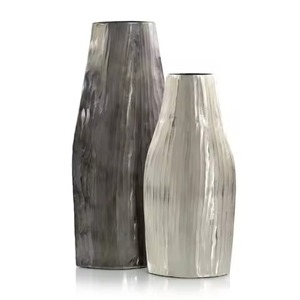 แจกันดอกไม้โลหะตกแต่งสไตล์โมเดิร์นสำหรับจัดดอกไม้ในห้องนั่งเล่น - Product Image 3