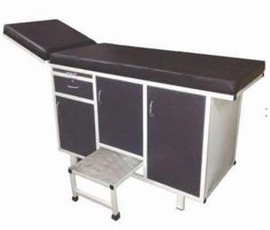 Camilla de Examen Médico Hitech con Movimiento de Cabeza, Peldaño Antideslizante, Estructura de Colchón, Diseño Confortable, Carga de 150 kg, para Hospital - Product Image 2